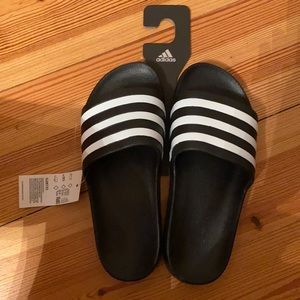 Classic Adidas slides size 8